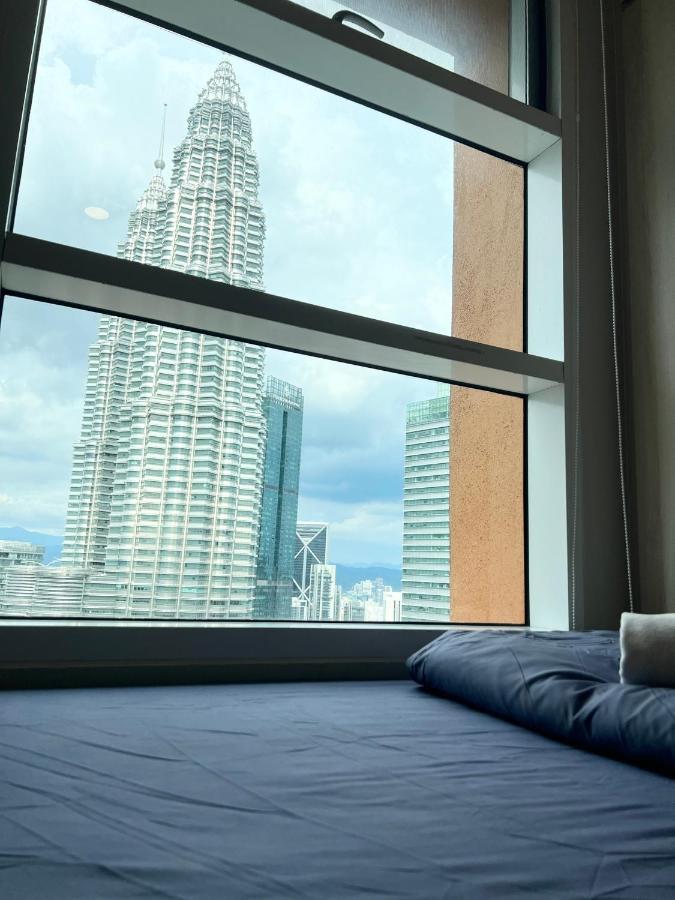 Sky Suites Klcc By Genesis Kuala Lumpur Esterno foto
