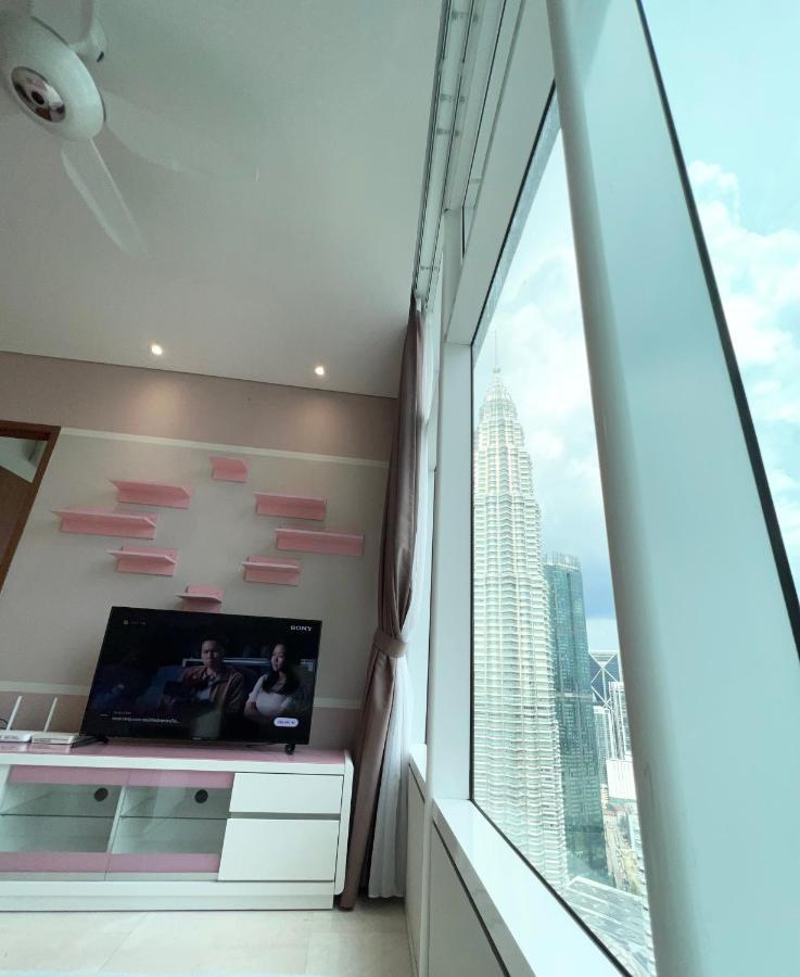 Sky Suites Klcc By Genesis Kuala Lumpur Esterno foto